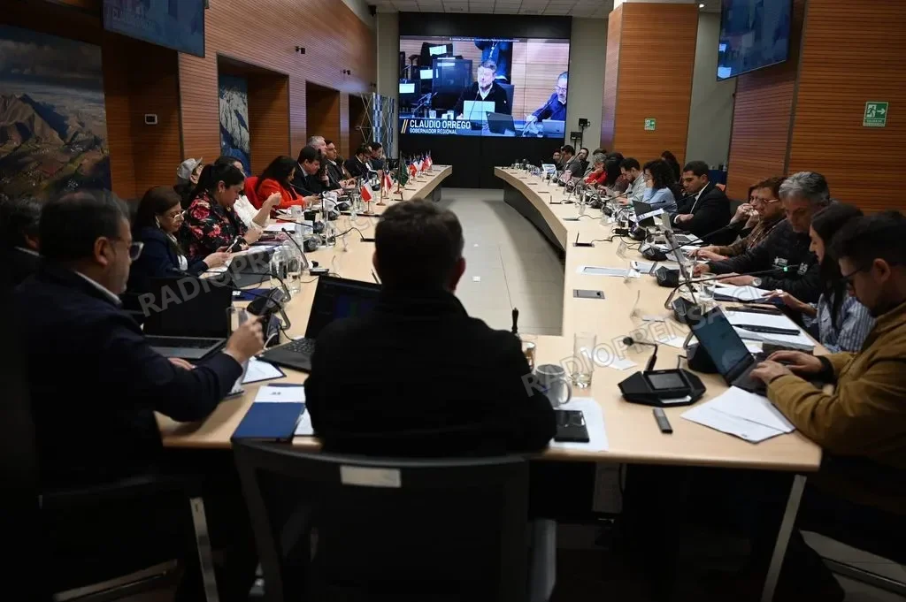 CORE Metropolitano aprueba $6 mil millones para renovar micros y colectivos en la Región Metropolitana