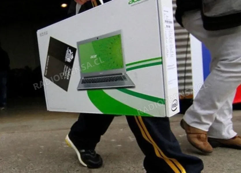Colegio de Profesores de Melipilla acusa profunda desigualdad tras la posible supresión de computadores para alumnos de séptimo básico