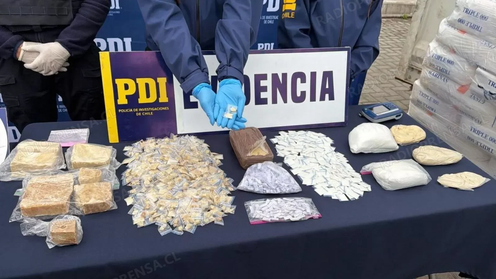 Golpe al narcotráfico en San Antonio: incautan 58 kilos de cocaína ocultos en sacos de harina