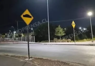 Municipio de Alhué inicia construcción de reductores de velocidad en diversos sectores de la comuna