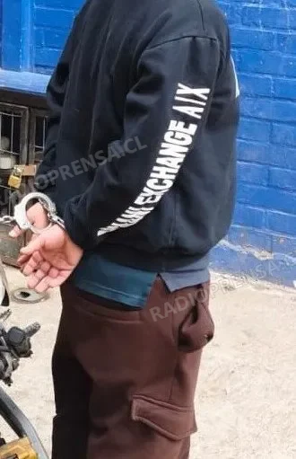 Carabineros de Malloco detiene a dos prófugos de la justicia durante patrullajes preventivos