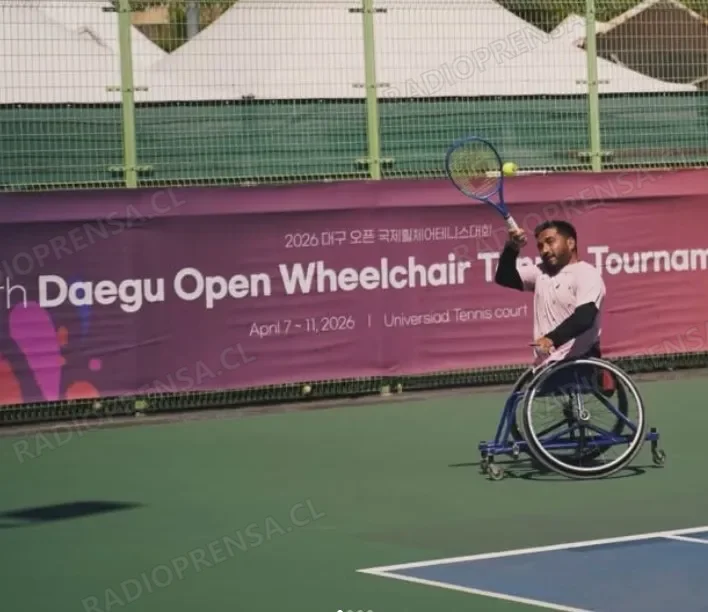 Francisco Cayulef fue eliminado en singles, pero sigue en dobles