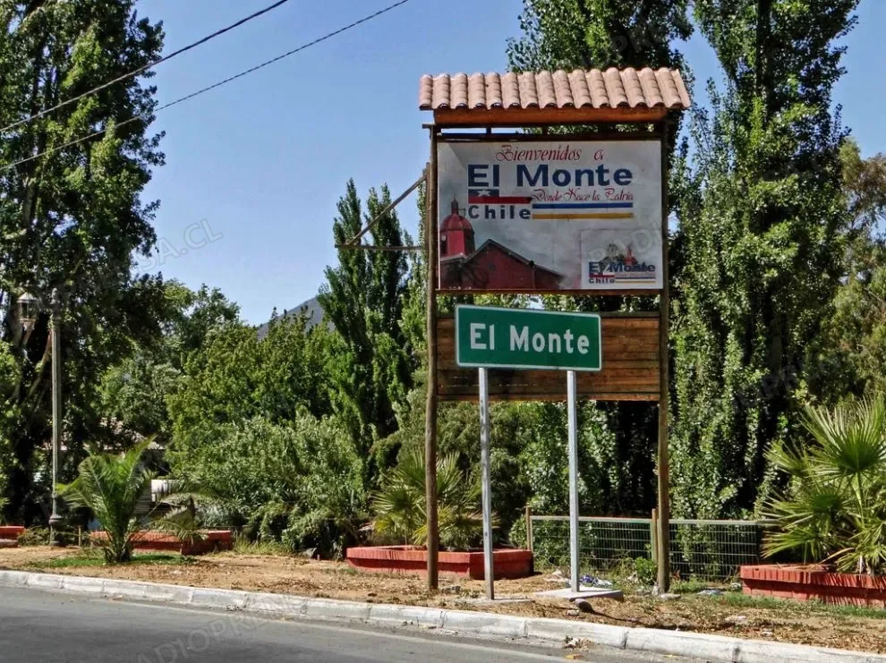 Municipalidad de El Monte impulsa proyectos de pavimentación y mejoramiento del estadio municipal