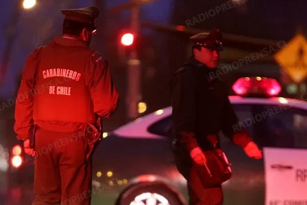 Tres detenidos por robo desde vehículo en Melipilla: uno es menor de edad