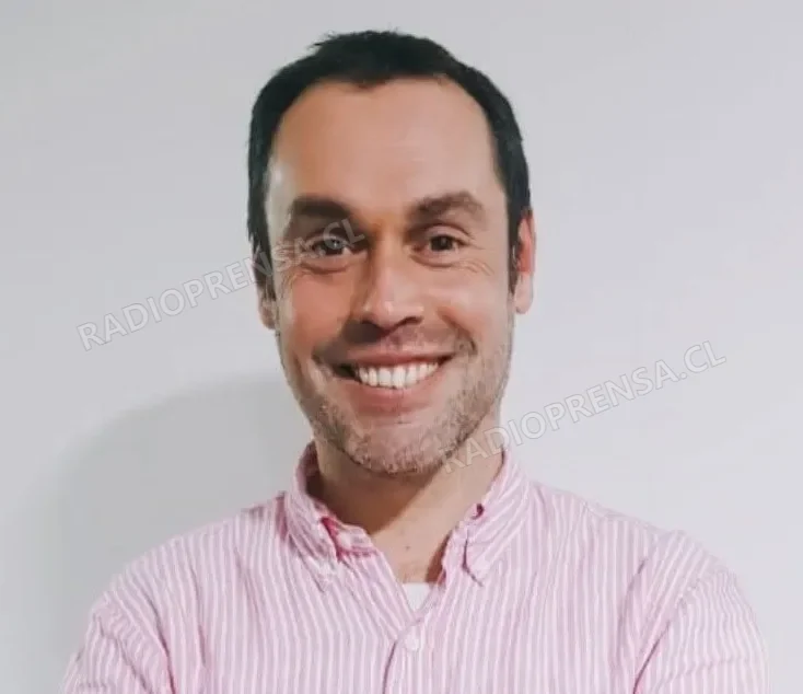 Sorpresa política. David Jéldrez, ex presidente distrital de Renovación Nacional, asumió como el nuevo coordinador distrital del Partido de la Gente