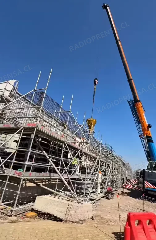 Autoridades de Peñaflor supervisan avances del tren Santiago–Melipilla y revisan plazos con EFE