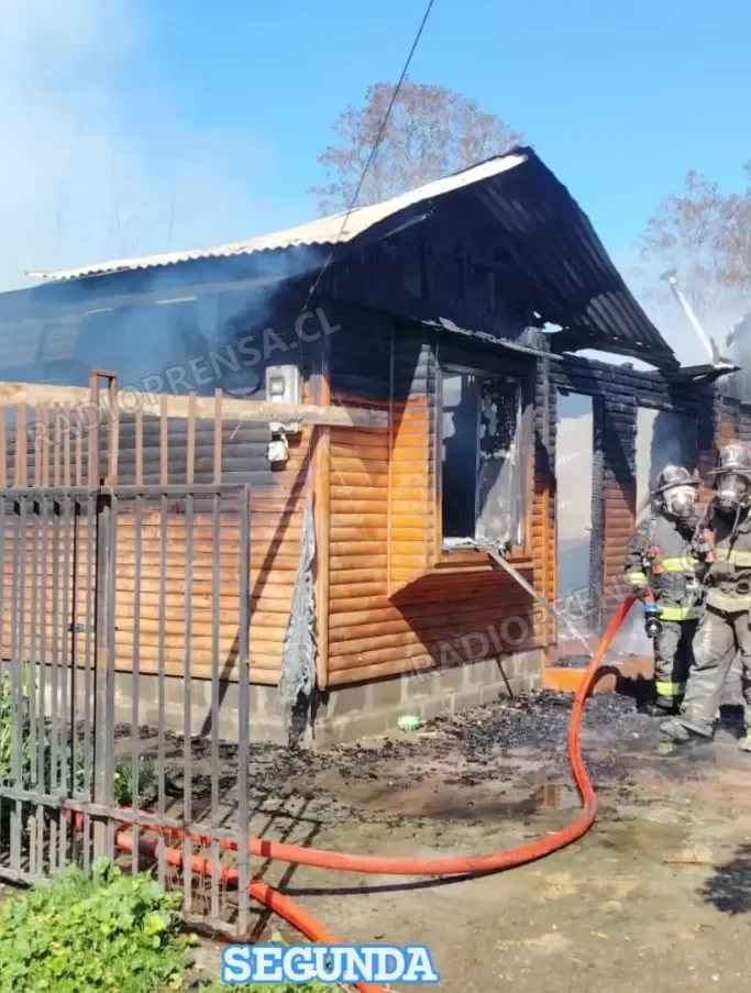 Incendio destruyó vivienda en la localidad de El Pabellón