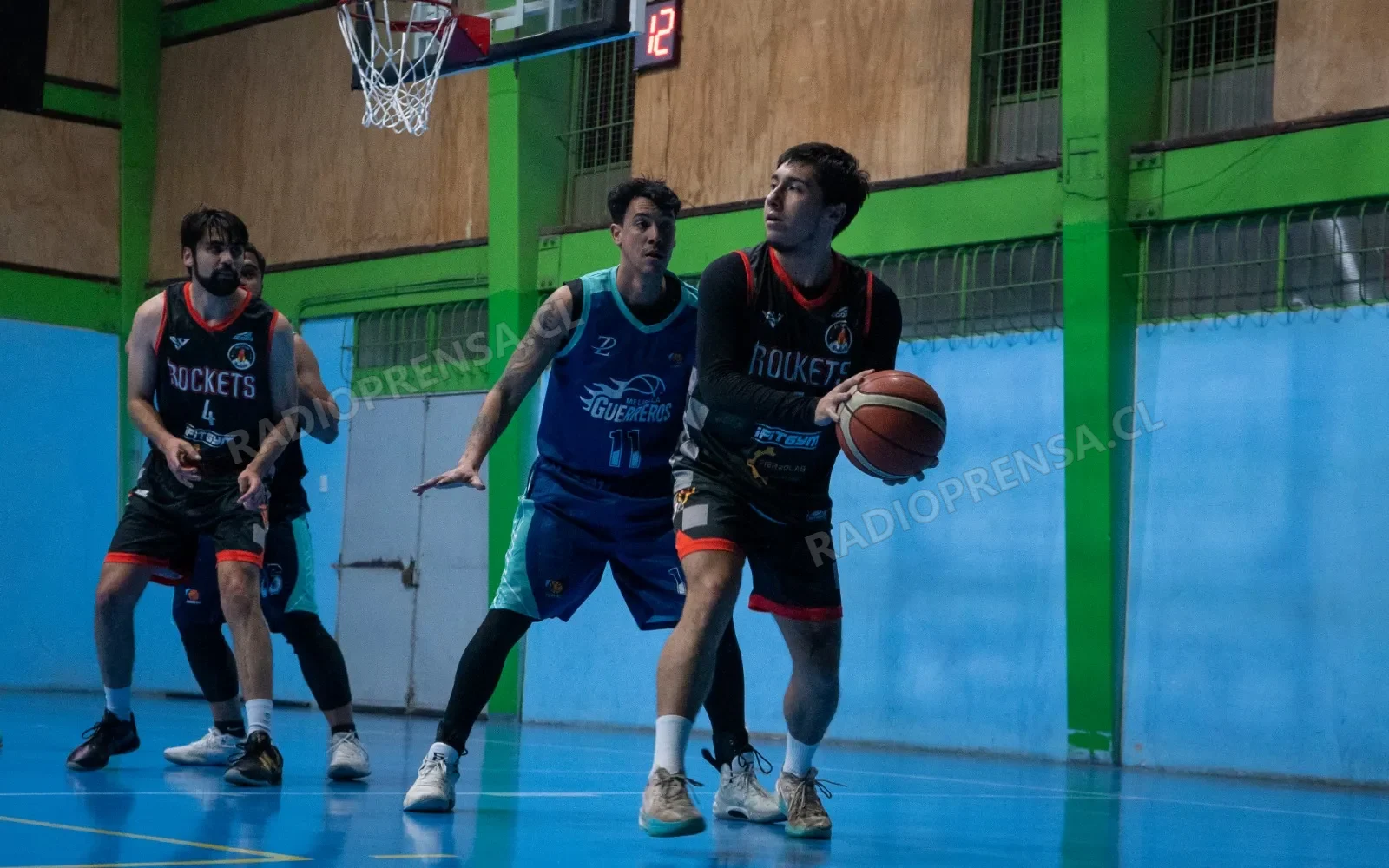 San Manuel encabeza la liga de basquetbol municipal