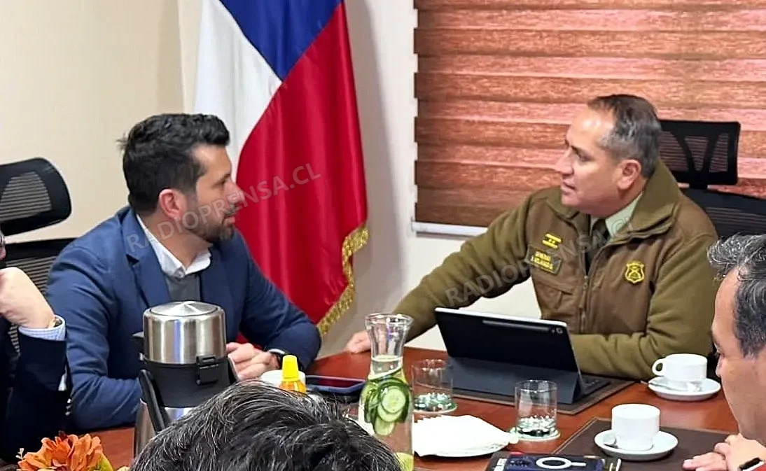 Alcalde de Padre Hurtado busca integrar sistema de televigilancia con Carabineros para combatir el robo de vehículos