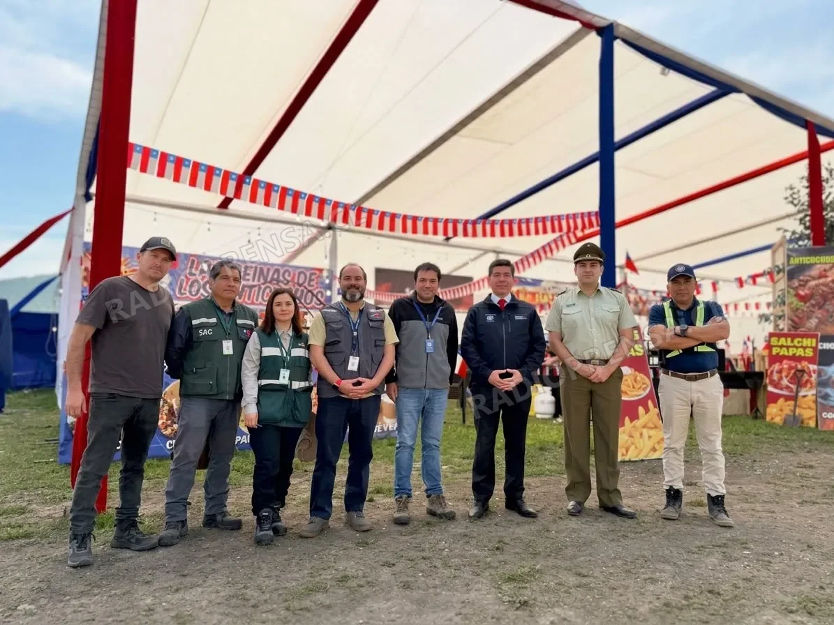Fiestas Patrias: Autoridades fiscalizan condiciones sanitarias y de seguridad de Fonda Oficial previo a su inauguración