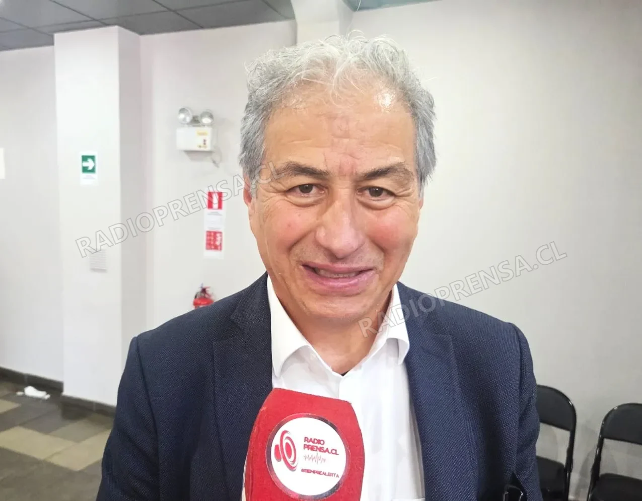 En visita a Melipilla, Mario Aguilar, cuestionó recortes a la educación pública y advierte sobre aumento de alumnos por sala