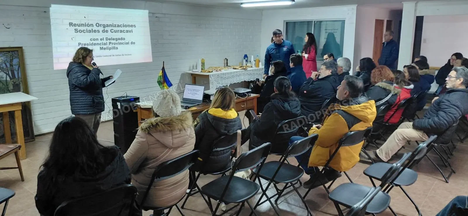 Dirigentes sociales de Curacaví abordan seguridad y suministro eléctrico con delegado presidencial