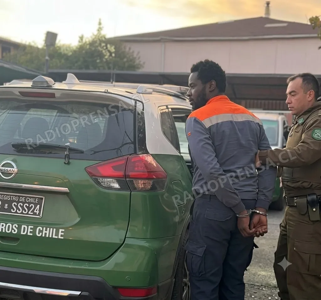 Carabineros recupera vehículo robado y detiene a conductor que circulaba con placas patentes falsas en Padre Hurtado