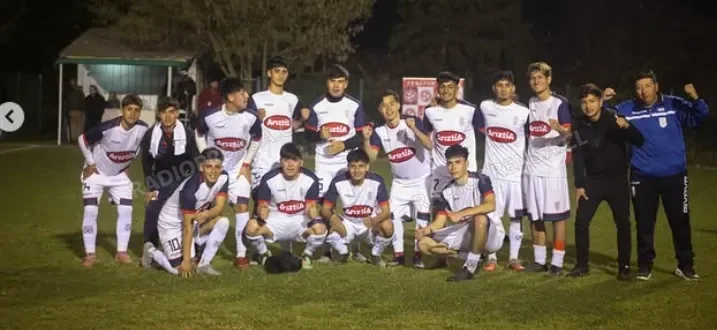 Deportes Melipilla ganó en el tiempo adicional y le falta un punto para clasificar