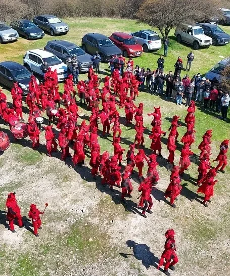 Caminata por la memoria reunió a comunidades y organizaciones en los Hornos de Lonquén