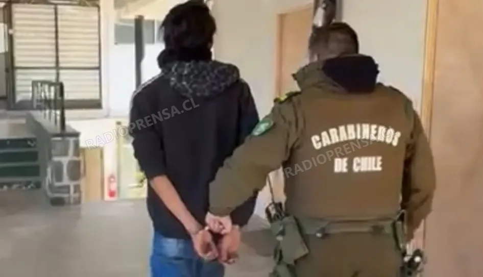 Detienen a menor acusado de robo con intimidación en Algarrobo
