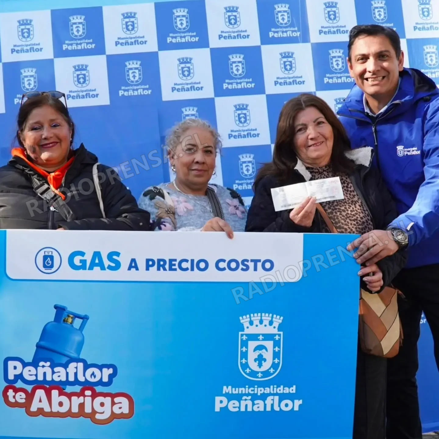 Municipalidad de Peñaflor lanzó programa que permite comprar gas a precio costo durante el invierno