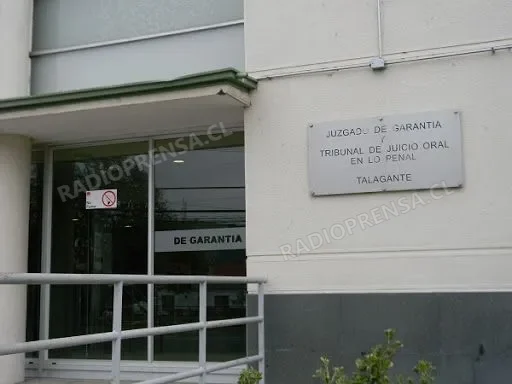 Condenan a 15 años de cárcel a hombre por delitos de violación contra su hija en Peñaflor