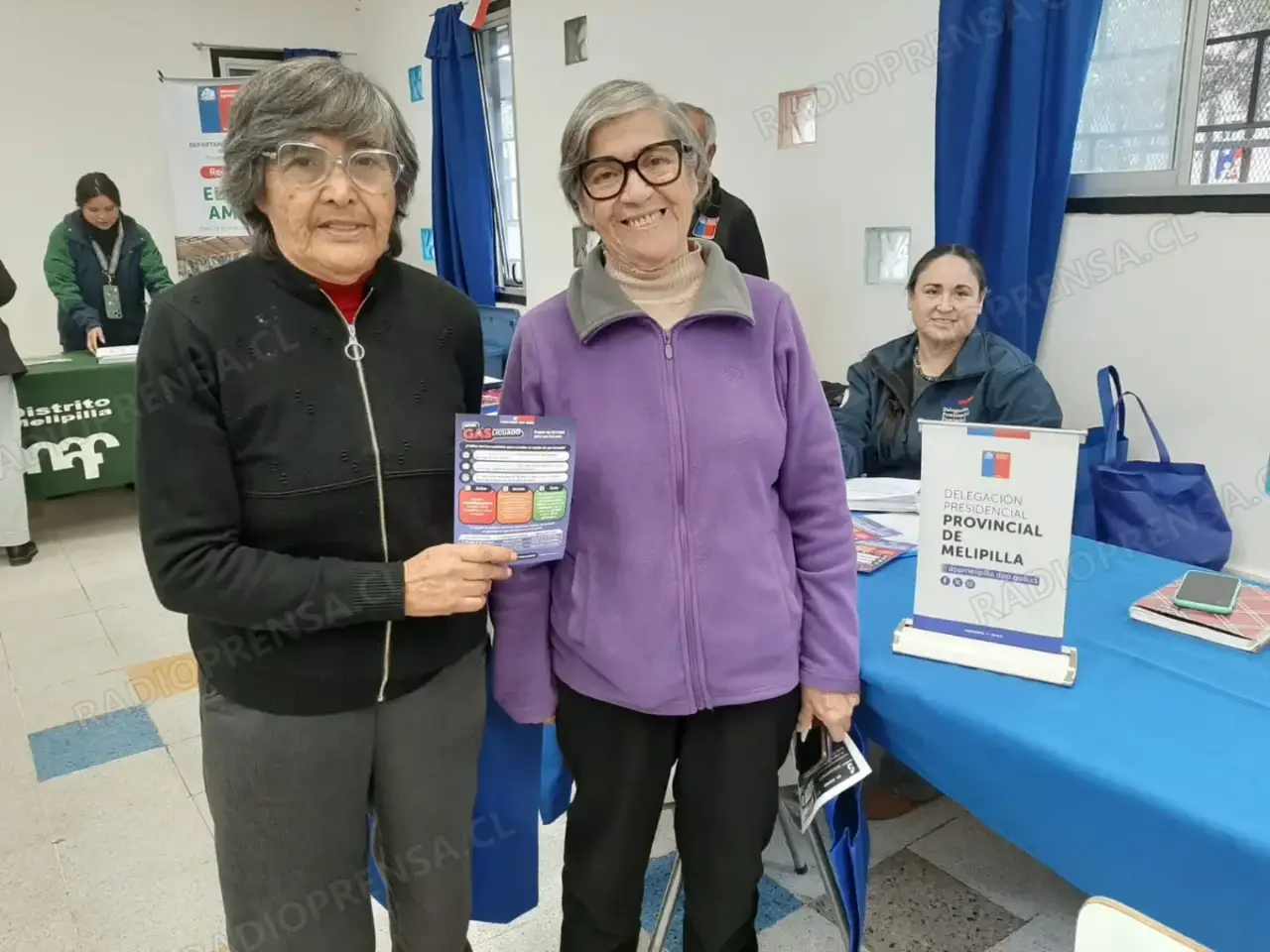 Las jornadas estuvieron especialmente orientadas a apoyar a adultos mayores y familias en el proceso de activación del Cupón de Gas.