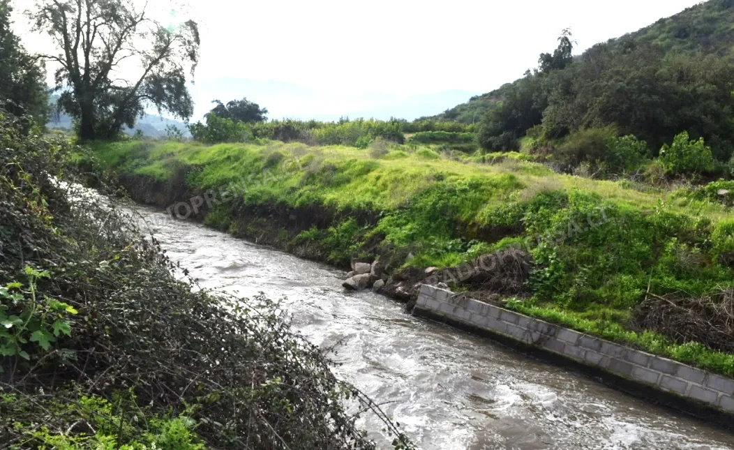 Canalistas de Mallarauco presentan demanda contra proyecto de Aguas Andinas por desvío de aguas tratadas
