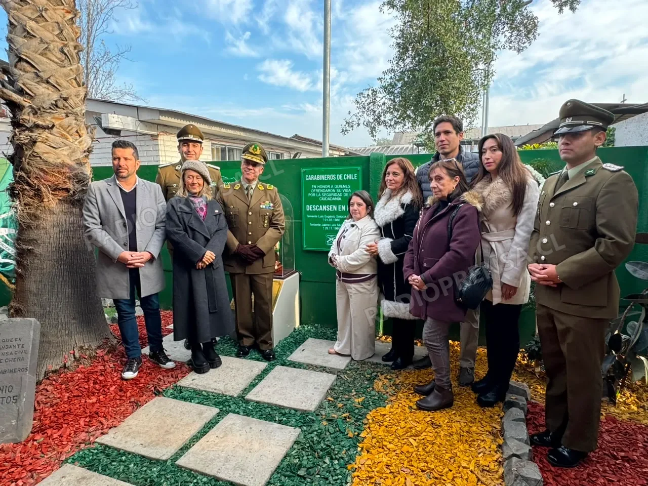 Inauguran memorial a mártires de la tenencia Santa Rosa de Chena en Padre Hurtado