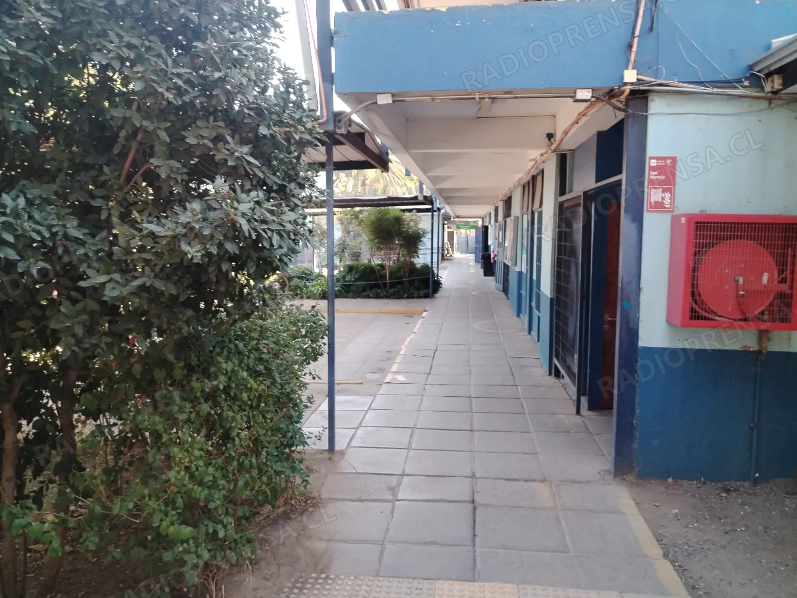 Directora del Liceo Hermanos Sotomayor Baeza se refiere a amenaza que obligó a suspender las clases