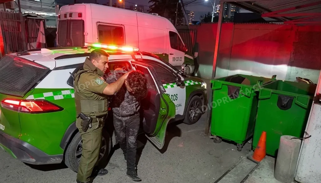 Cinco detenidos tras robo con intimidación a botillería y persecución policial