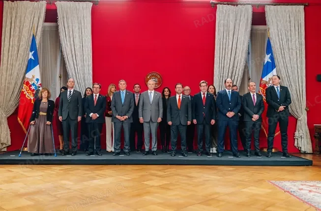 Pdte. Kast realiza cambio de gabinete a 69 días de asumir y marca un récord desde el retorno a la democracia