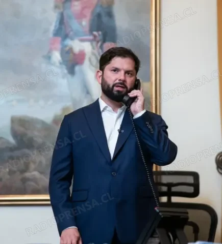Boric deja abierta la puerta a una futura candidatura presidencial