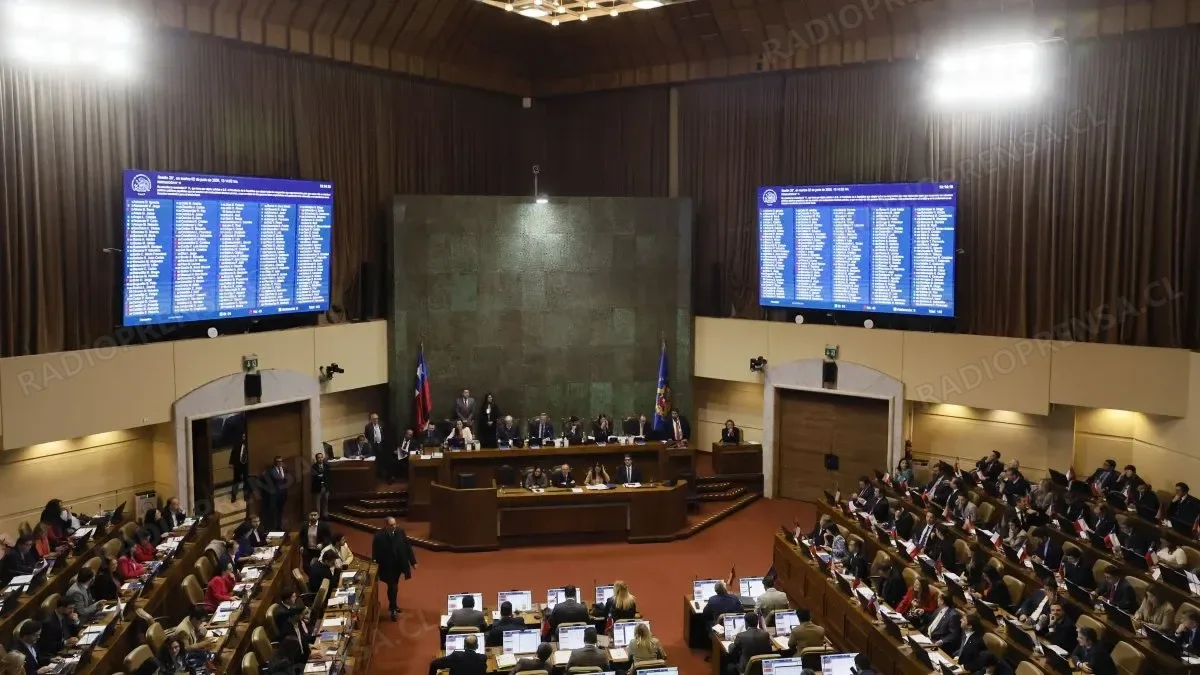 Diputados aprueban aumento de deuda fiscal por US$6.200 millones