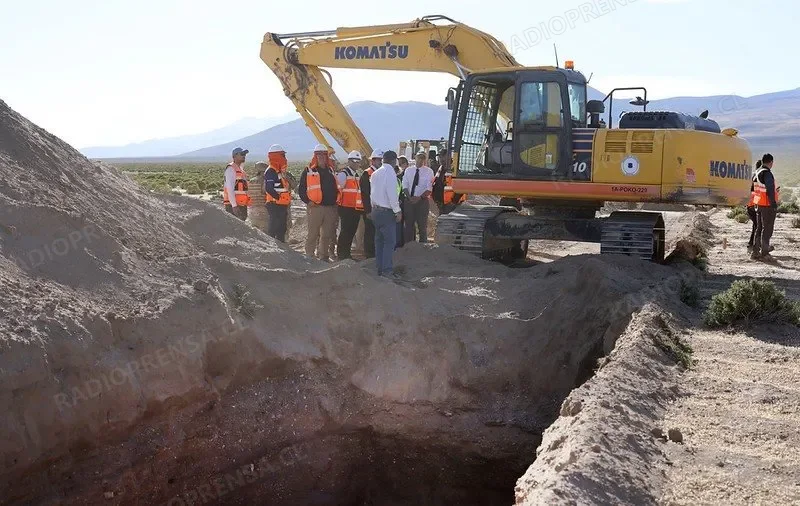 Gobierno completa zanja fronteriza en Chacalluta y avanza en Colchane