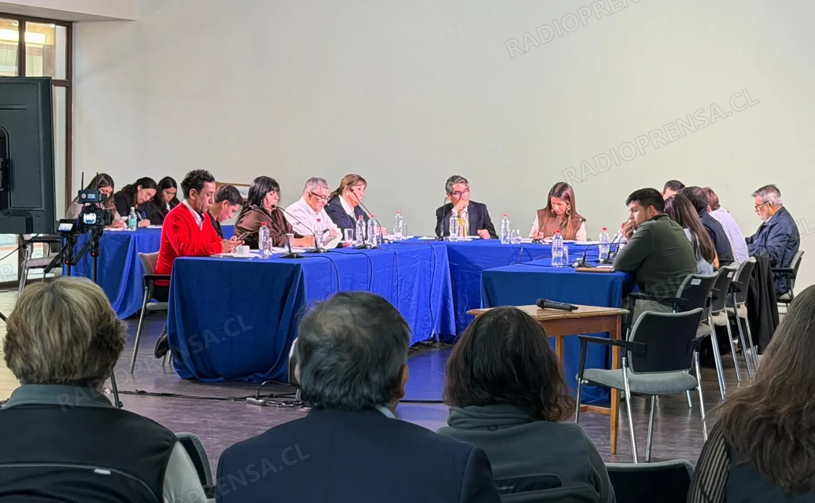 Vecinos de población Benjamín Ulloa celebran comodato por 20 años para su futura sede social