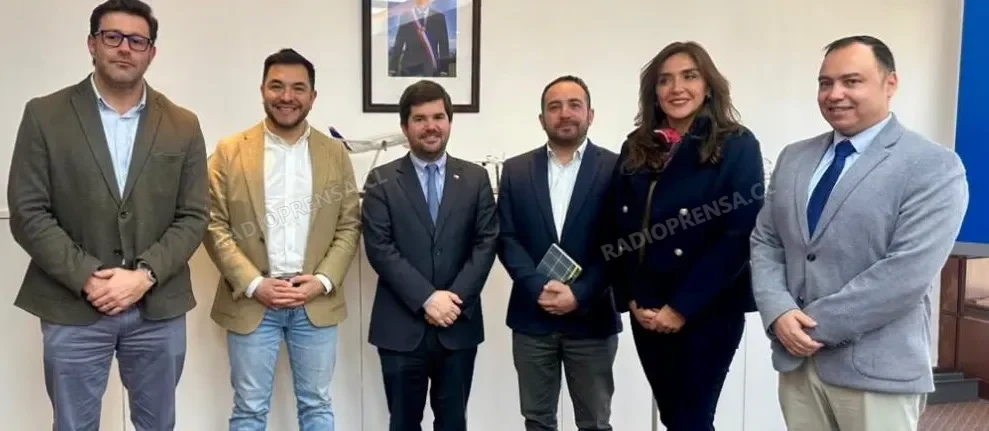 Alcaldes de la provincia de Talagante se reúnen con Subsecretarío de Transportes por uso de buses eléctricos