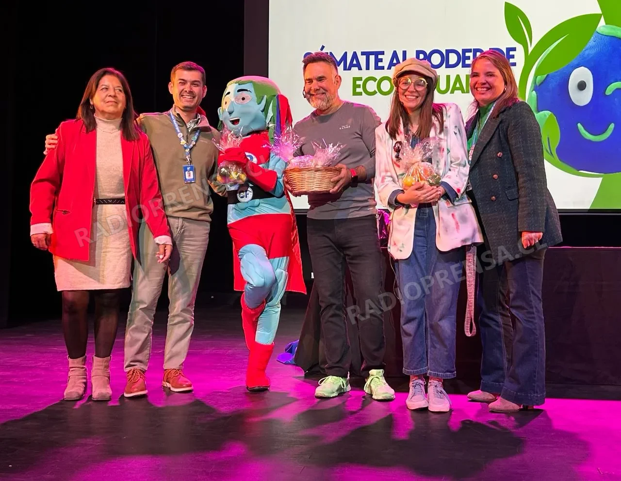 Gianfranco Marcone encabezó jornada educativa sobre cambio climático en Melipilla