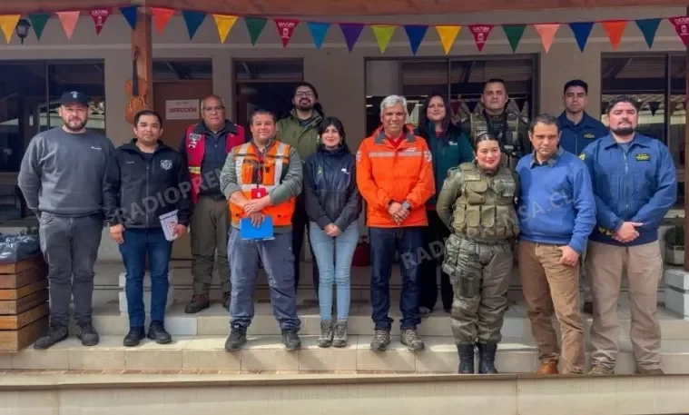Talagante crea mesa técnica para enfrentar incendios forestales y anuncia cámara de vigilancia en el Cerro de la Antena