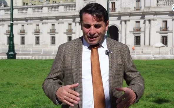 Alcalde de San Pedro gestiona en Santiago soluciones en seguridad, transporte y agricultura