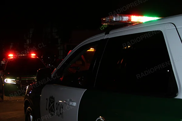 Carabineros detiene a sujeto portando un arma de fuego en su vehículo