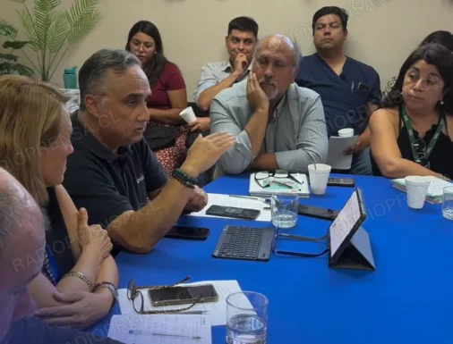 Senapred, SAG, delegación y municipios de la provincia coordinan acciones e para proteger la producción avícola local de Talagante