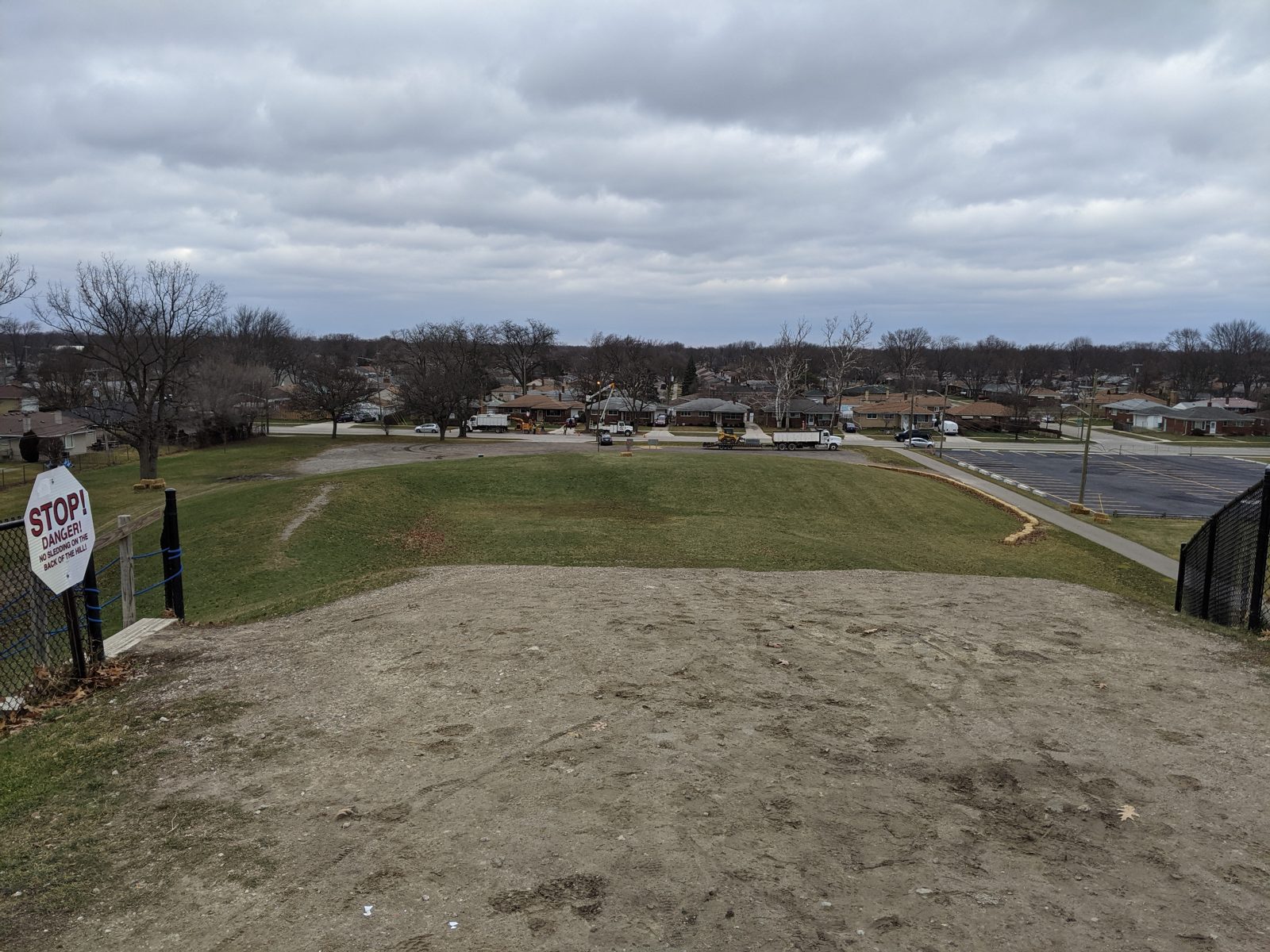 Spindler Park disc golf course in Eastpointe, Michigan