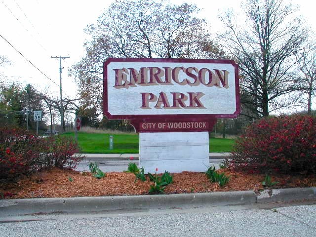 Emricson Park disc golf course in Woodstock, IL