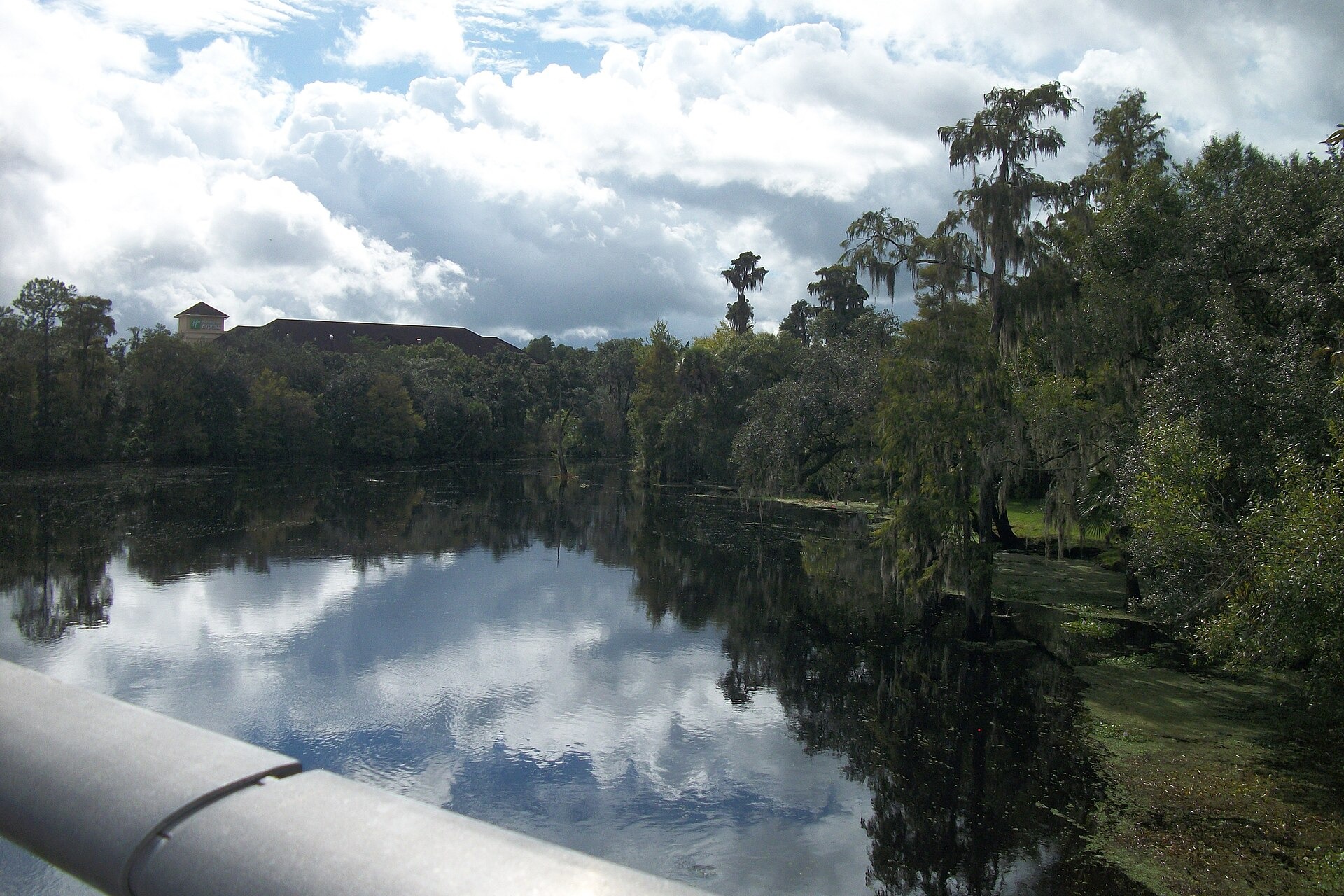 USF Riverfront Park disc golf course in Tampa, Florida