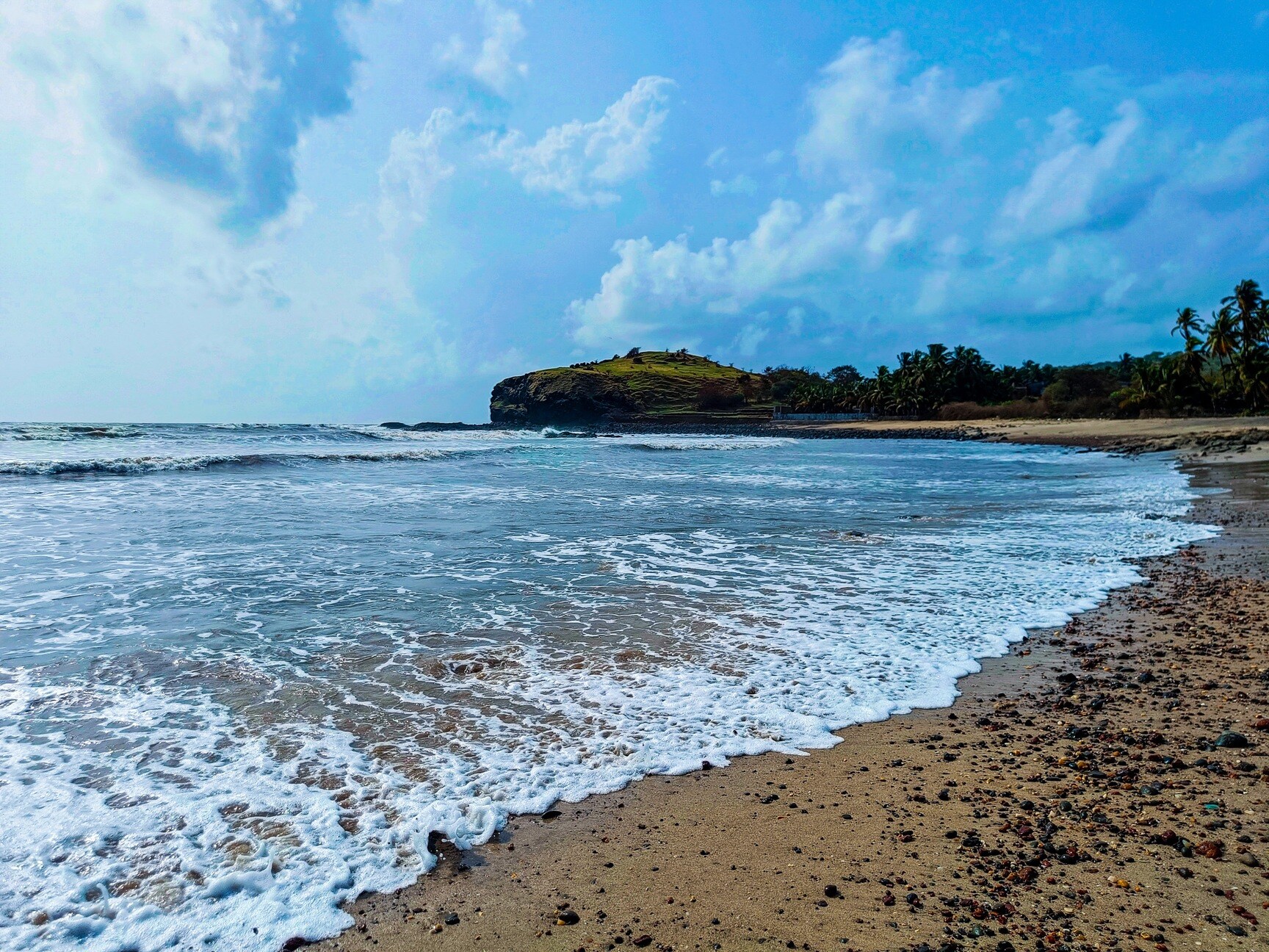 Shekhadi Beach (White Sand Beach) — Beaches in Shrivardhan, Raigad