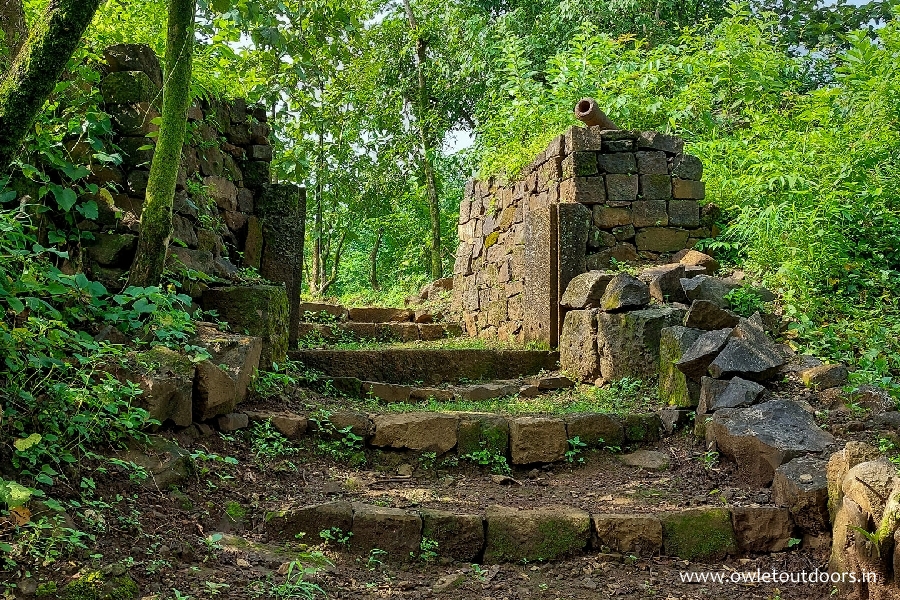 Avchitgad Fort in Roha, Raigad
