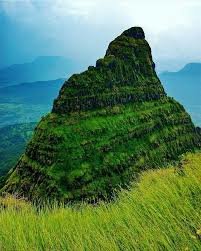Lingana Fort in Mahad, Raigad