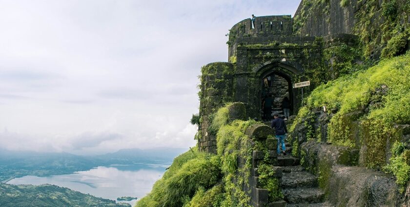Sankshi Fort in Pen, Raigad