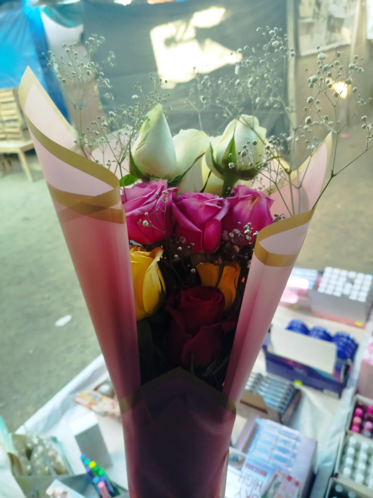 RAMO DE ROSAS X9🌹