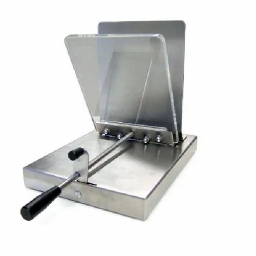10-35 Degree C. Stainless Steel Manual Plasma Expressor