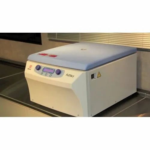 Hanil Research Centrifuge Fleta 5