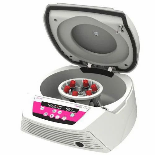 Table Top Clinical Centrifuge