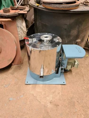 MARUTI Table Top Centrifuge, For Filteration, Model Name/Number: 12 18